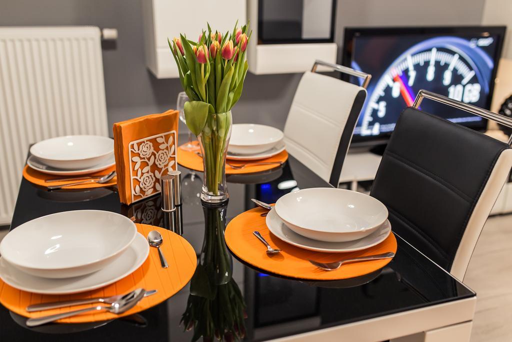 Holidays Home Apartamenty Chmielna Gdansk Exterior foto