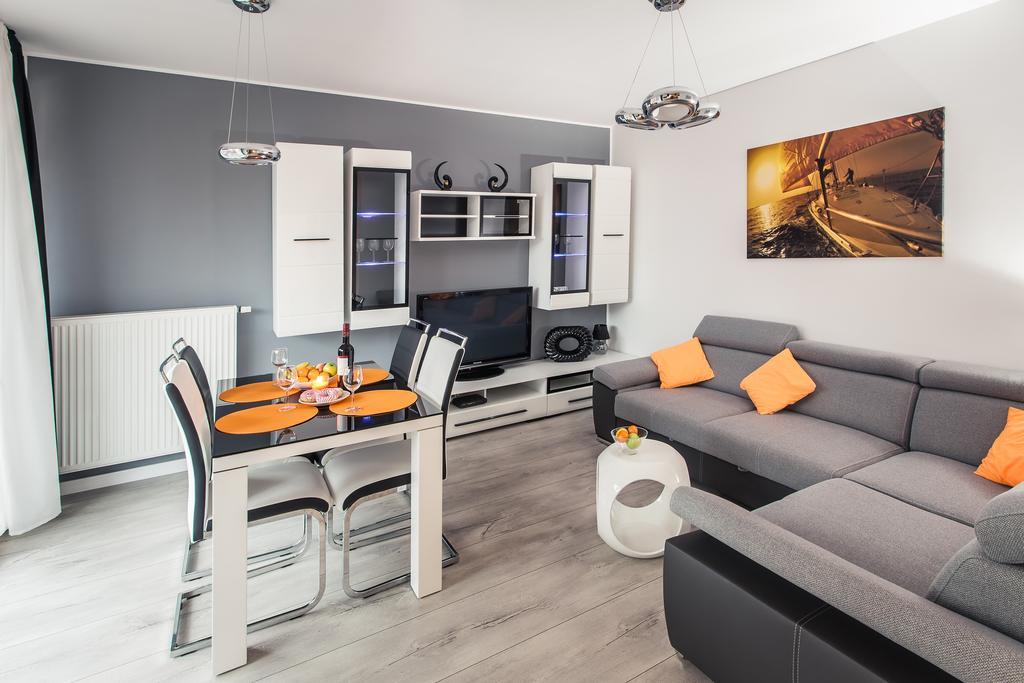 Holidays Home Apartamenty Chmielna Gdansk Exterior foto